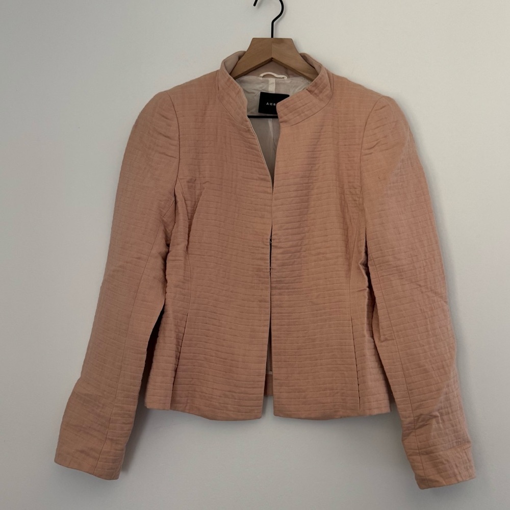 AKRIS Quilted Blazer Light Pink Medium Light Academia Swiss Luxury Jacket Size 6